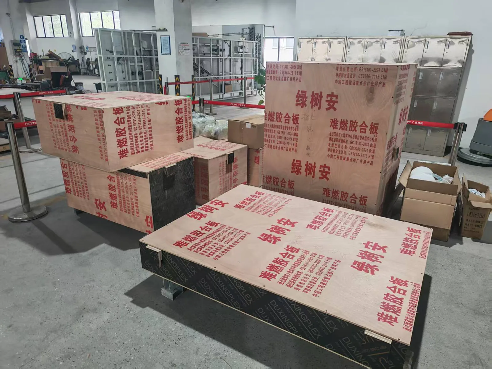 Protective wooden-crate preparation